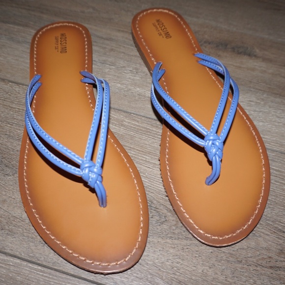 Brand New Mossimo Sandals Size 10 - Picture 2 of 3